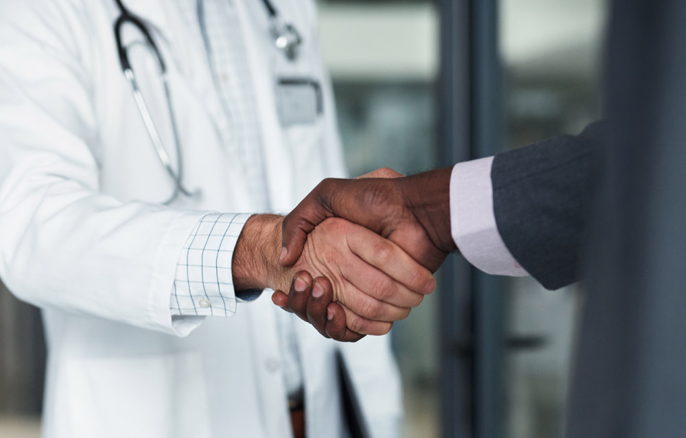 hand-shake-partner-INSIGHT-1000x638